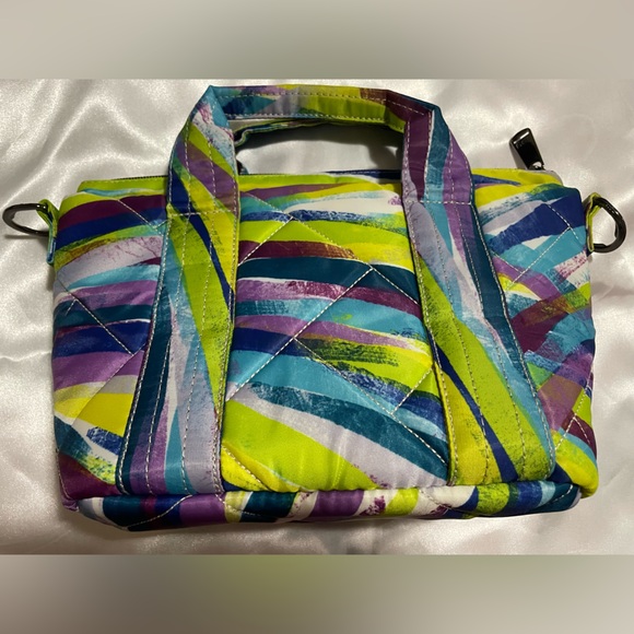 LUG: Mini Dory Crossbody - Picture 2 of 7